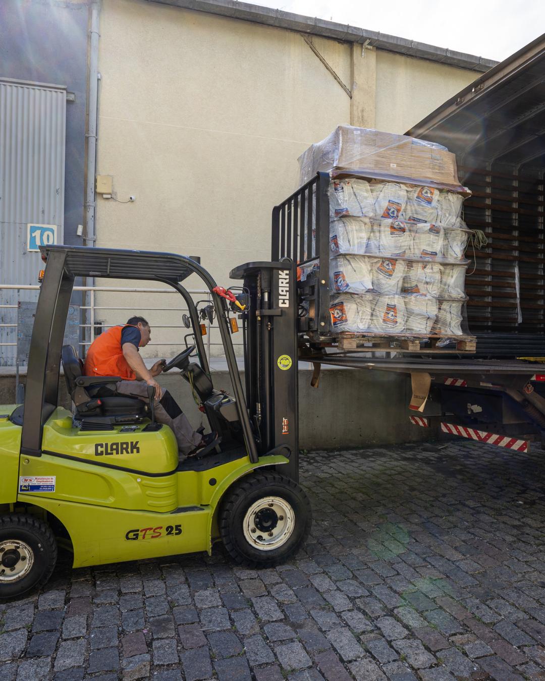Paraná envia suprimentos e apoio humanitário para vítimas das enchentes em Minas Gerais