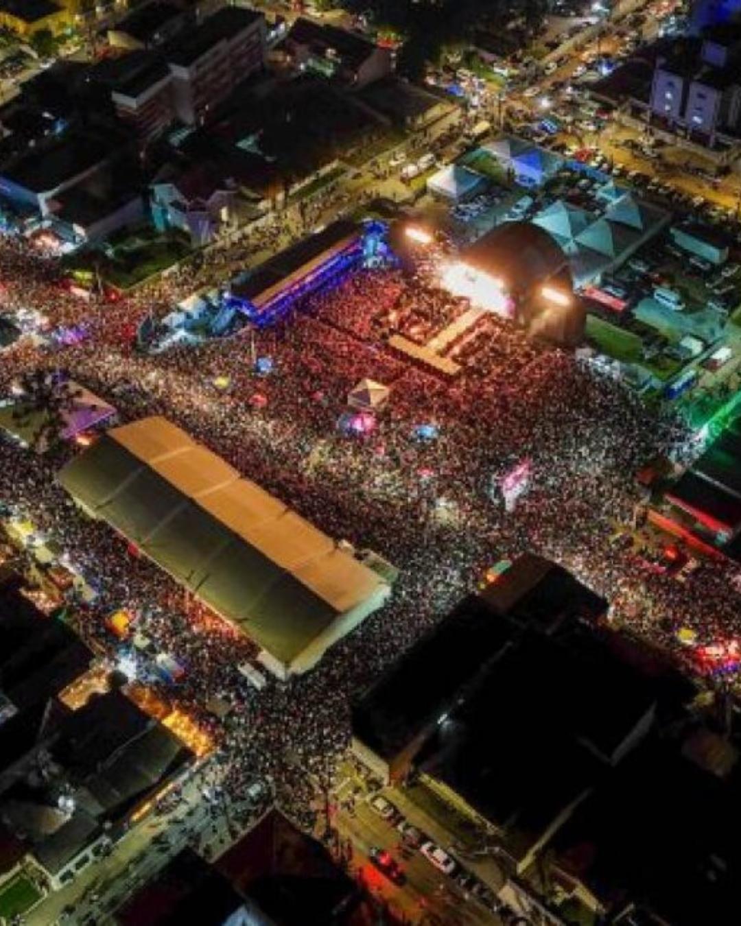 Shows de Luan Santana, Simone Mendes e mais agitam a Festa da Cidade de São José dos Pinhais 2026