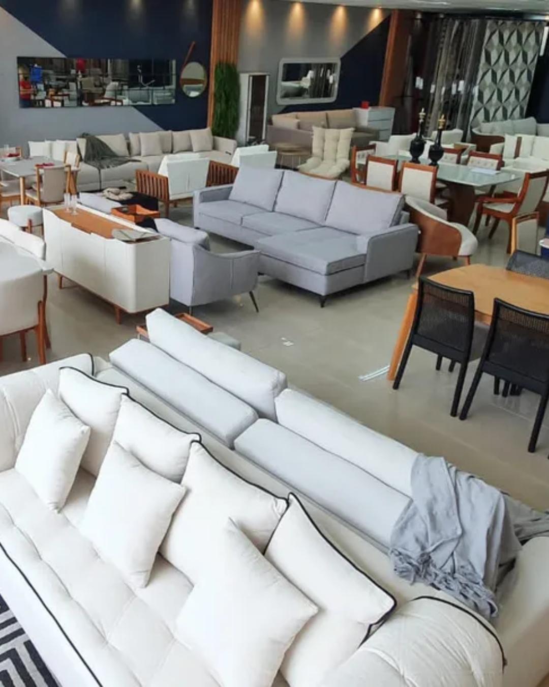 Bazar Caçamba do Bem em Curitiba oferece móveis e decoração com descontos especiais