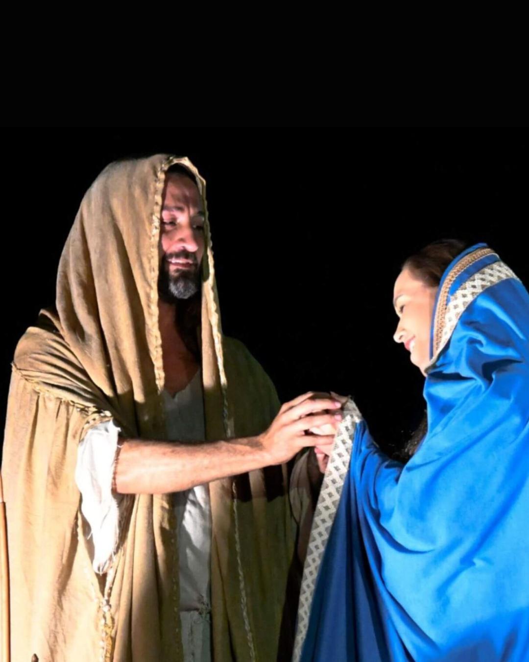 Espetáculos da Paixão de Cristo reúnem milhares de espectadores em Curitiba; veja locais e horários