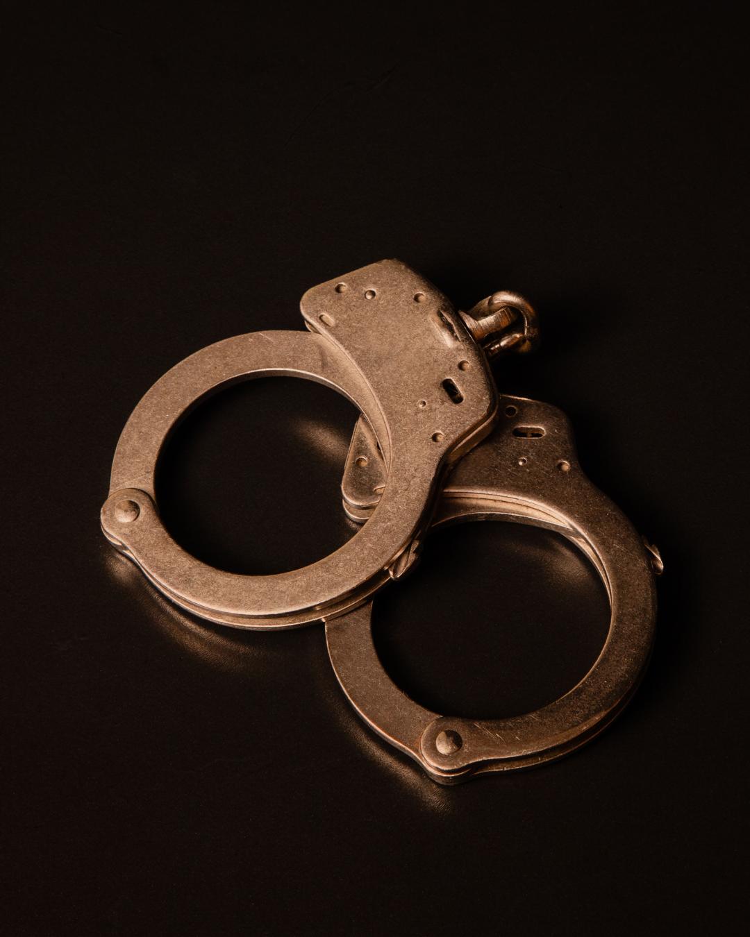 Homem é preso por lesão corporal em caso de violência doméstica em Quatro Barras