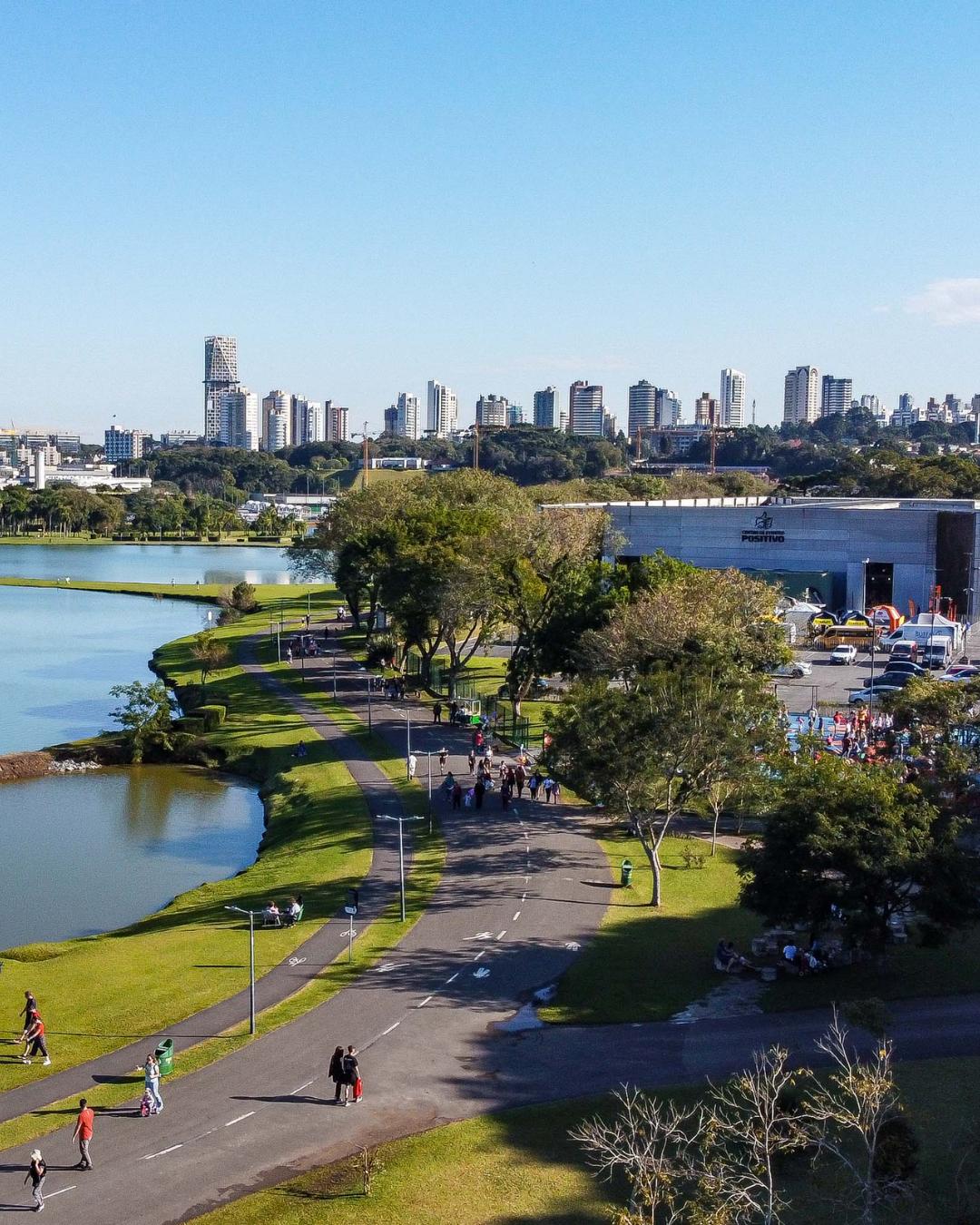 Paraná terá abril mais quente e seco, com possibilidade de geadas em áreas altas