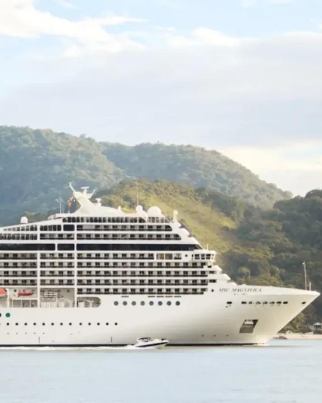 Temporada de cruzeiros 2026/2027 traz estreias e maior navio já visto no Brasil