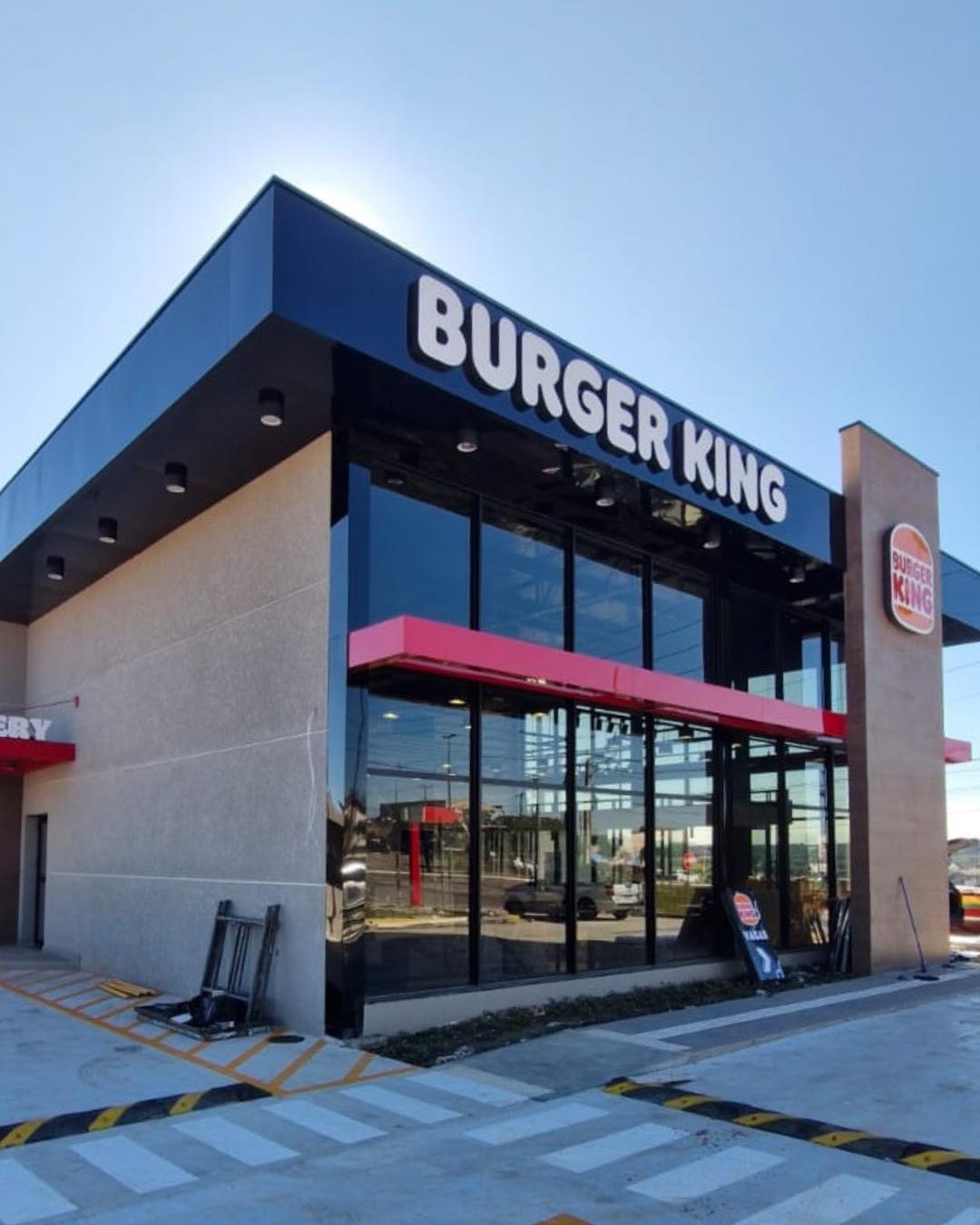 Burger King vai abrir nova unidade na Estrada da Ribeira, em Colombo