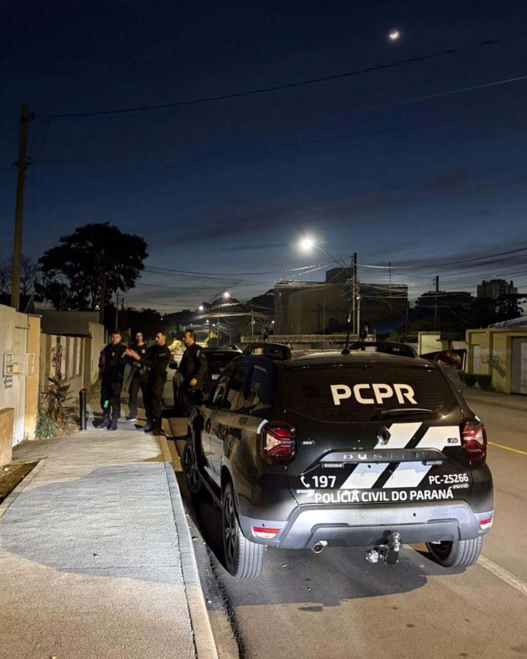 Homem de 25 anos é preso por suspeita de produzir e armazenar conteúdo sexual infantil em Pinhais