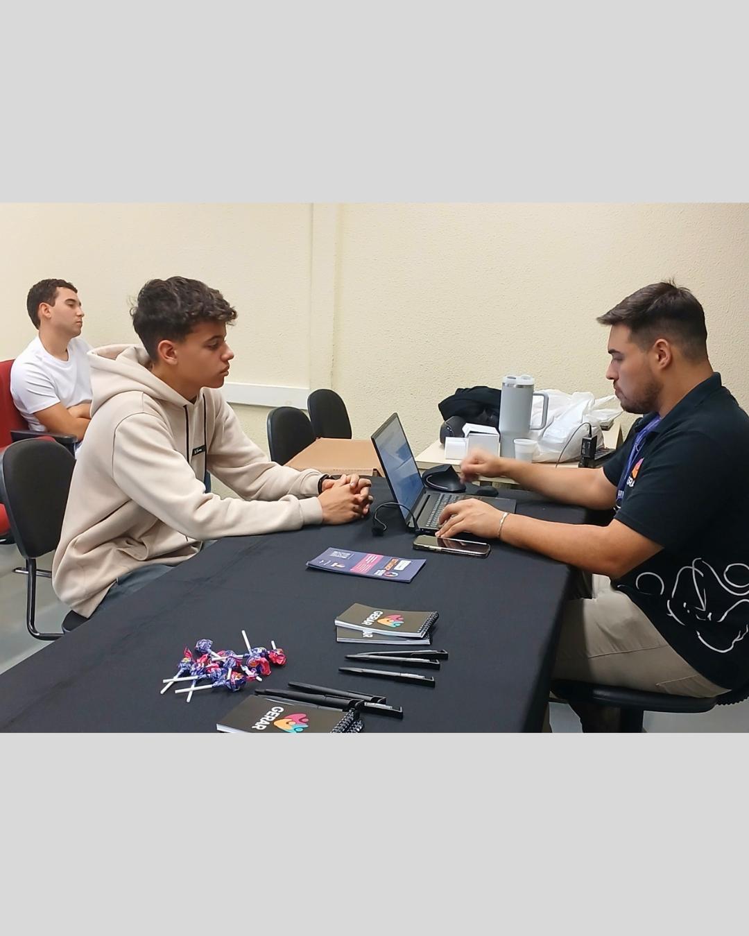 Mega Feira da GERAR oferece mais de 300 oportunidades de aprendiz e estágio em Curitiba