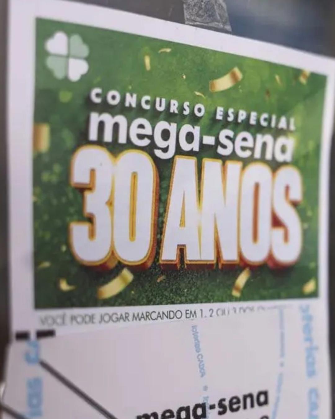 Mega-Sena celebra 30 anos com prêmio recorde de R$ 330 milhões neste domingo