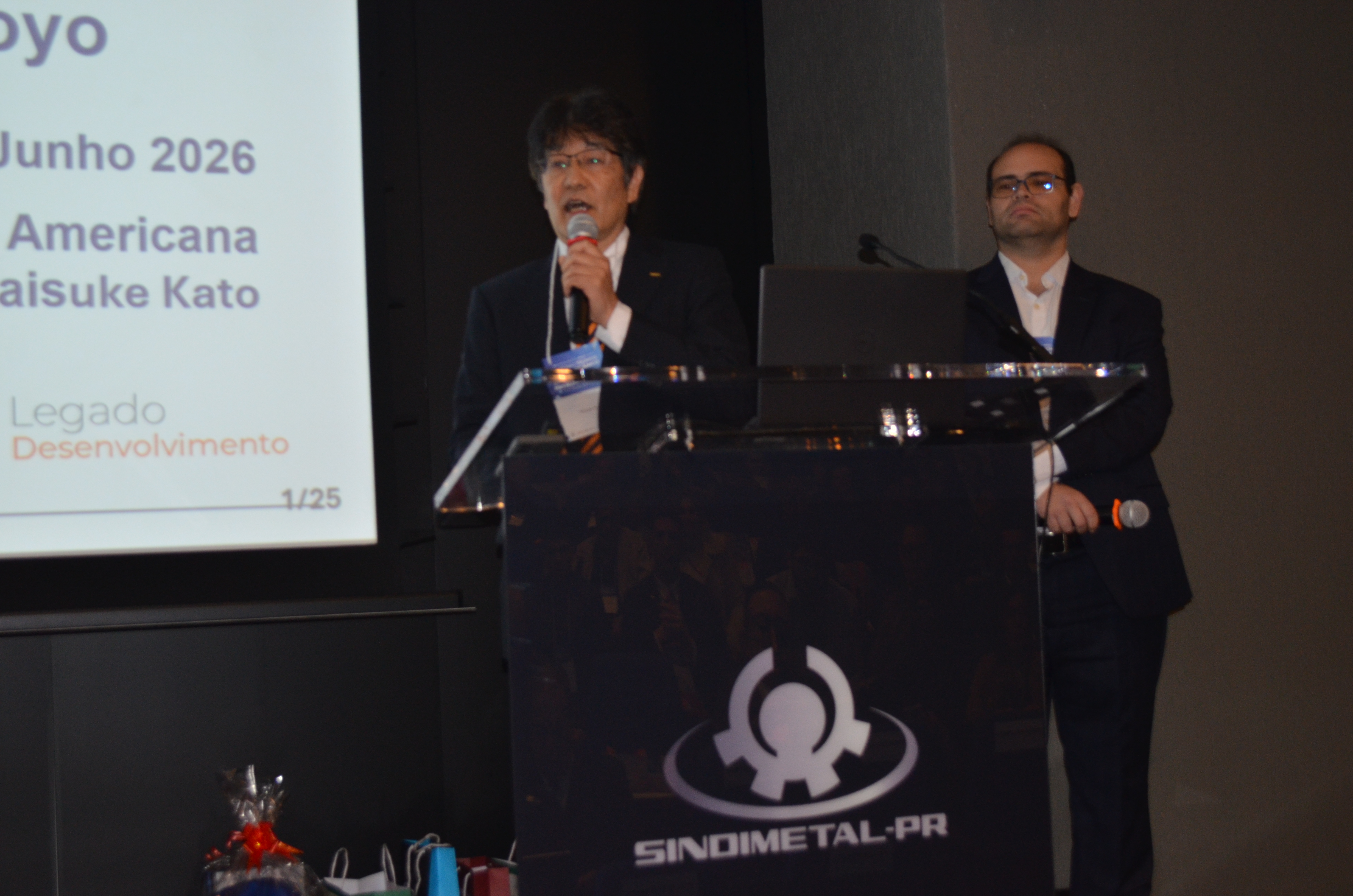 1º Simpósio Técnico Metalmecânico debate inovação, tecnologia e desafios da indústria paranaense