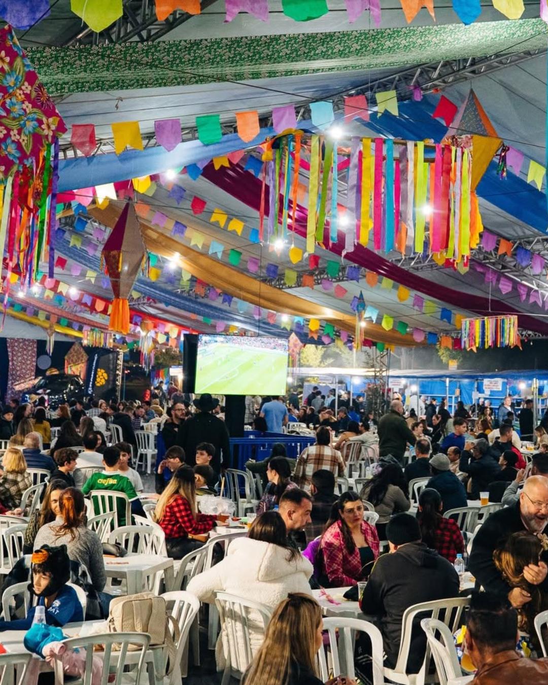 Arraiá do Santa promete dois dias de tradição, música e diversão para toda a família