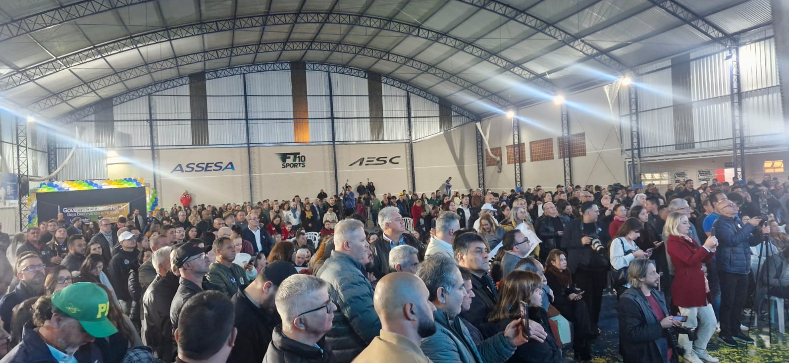 Ratinho anuncia novo corredor viário em Pinhais e participa de encontro com prefeitos da RMC