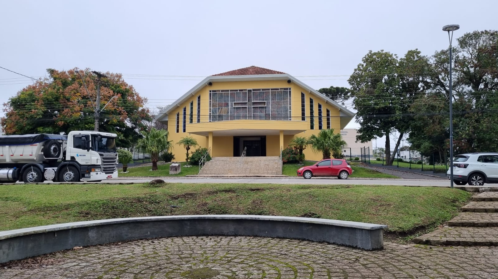 A “maldição” na Sede de Campina Grande do Sul após a expulsão do padre