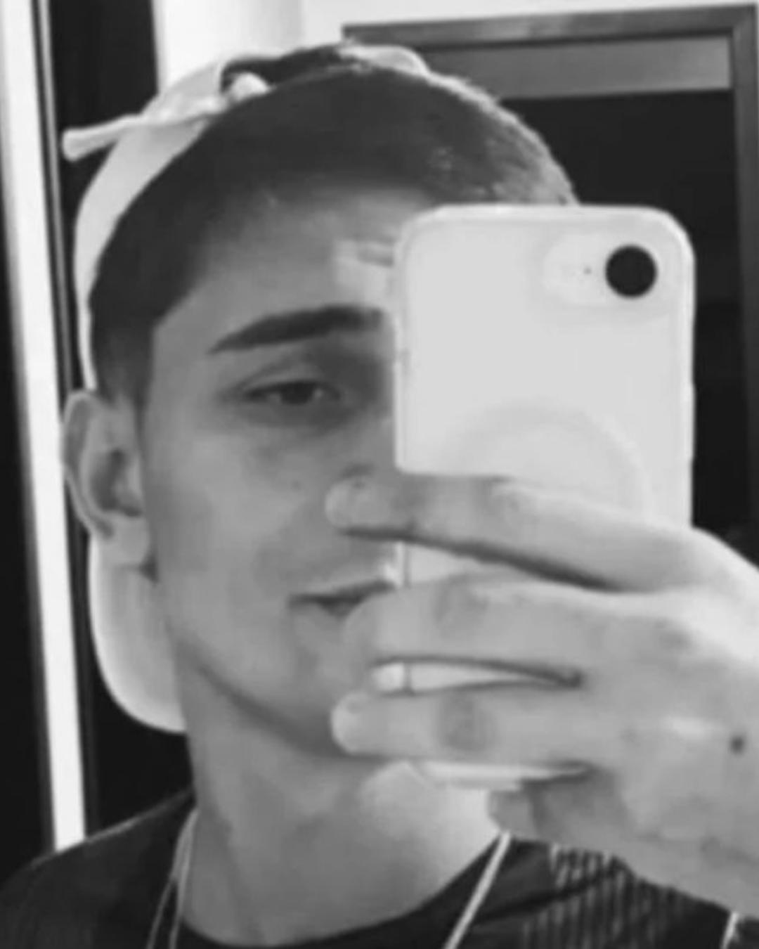 Jovem de 20 anos morre em acidente envolvendo dois caminhões na BR-277, em São José dos Pinhais