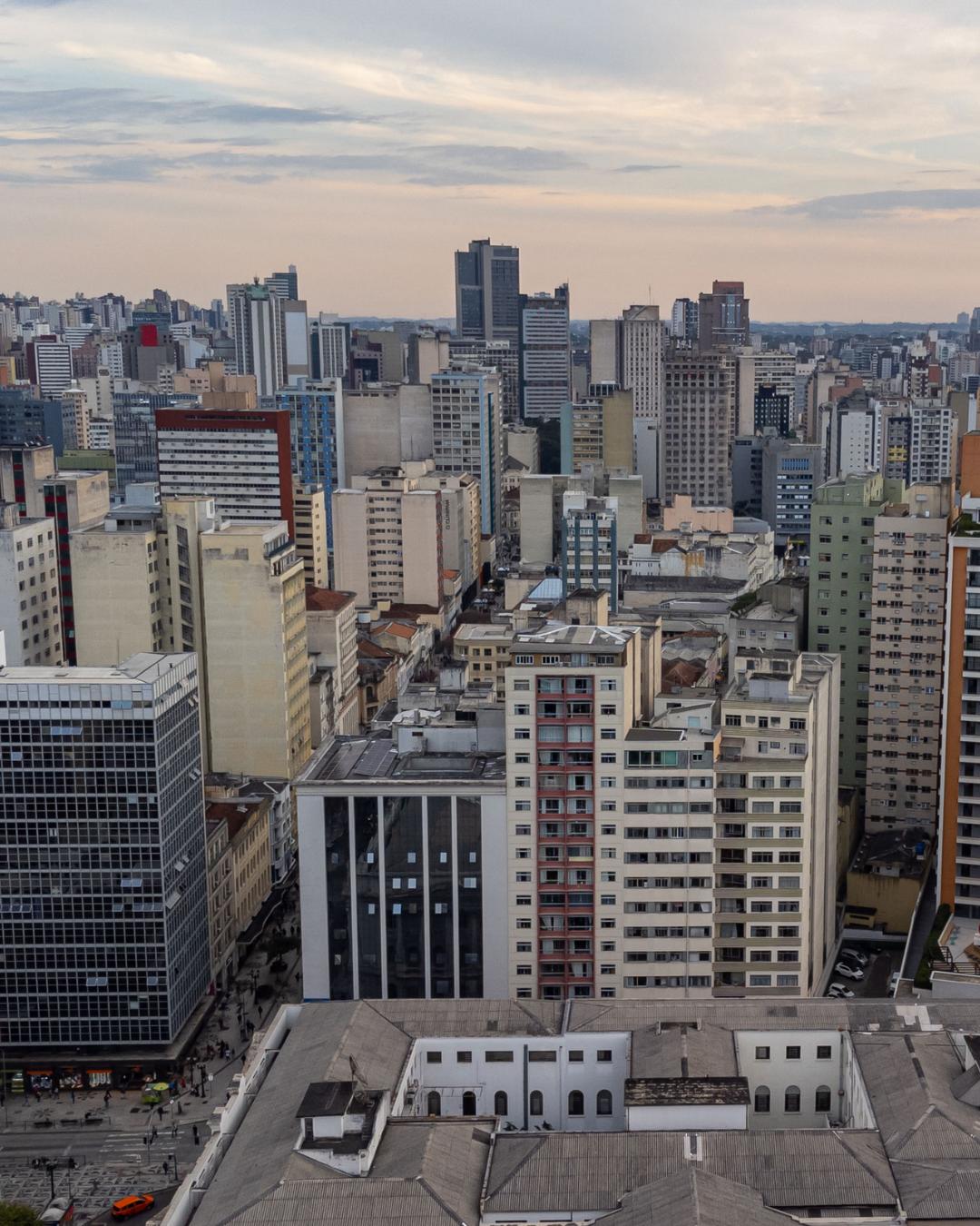 Paraná terá sábado com sol, mas chuva retorna no domingo, prevê Simepar