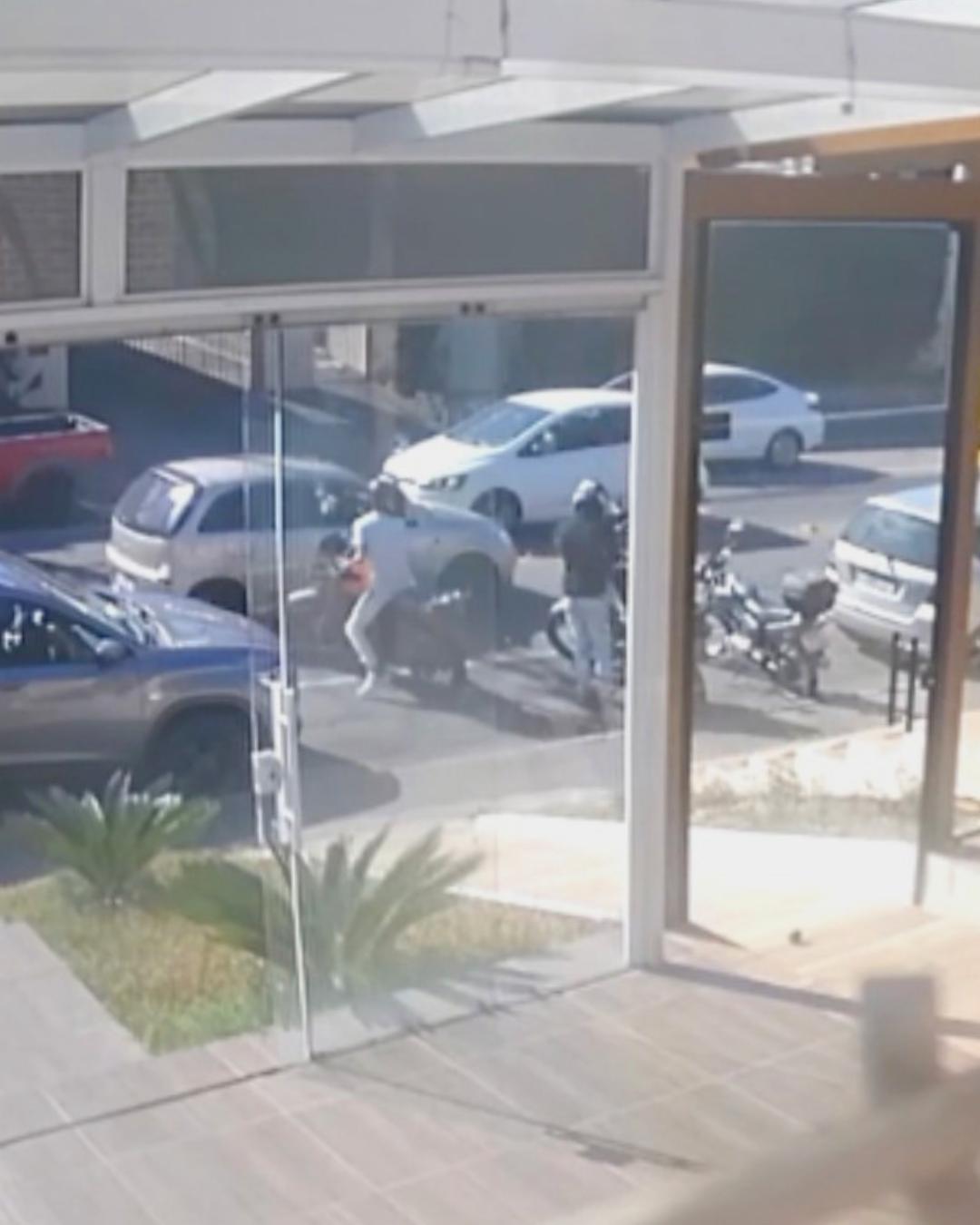 Polícia Civil prende 4 e cumpre 11 mandados contra suspeitos de roubos e adulteração de motos em Curitiba e região