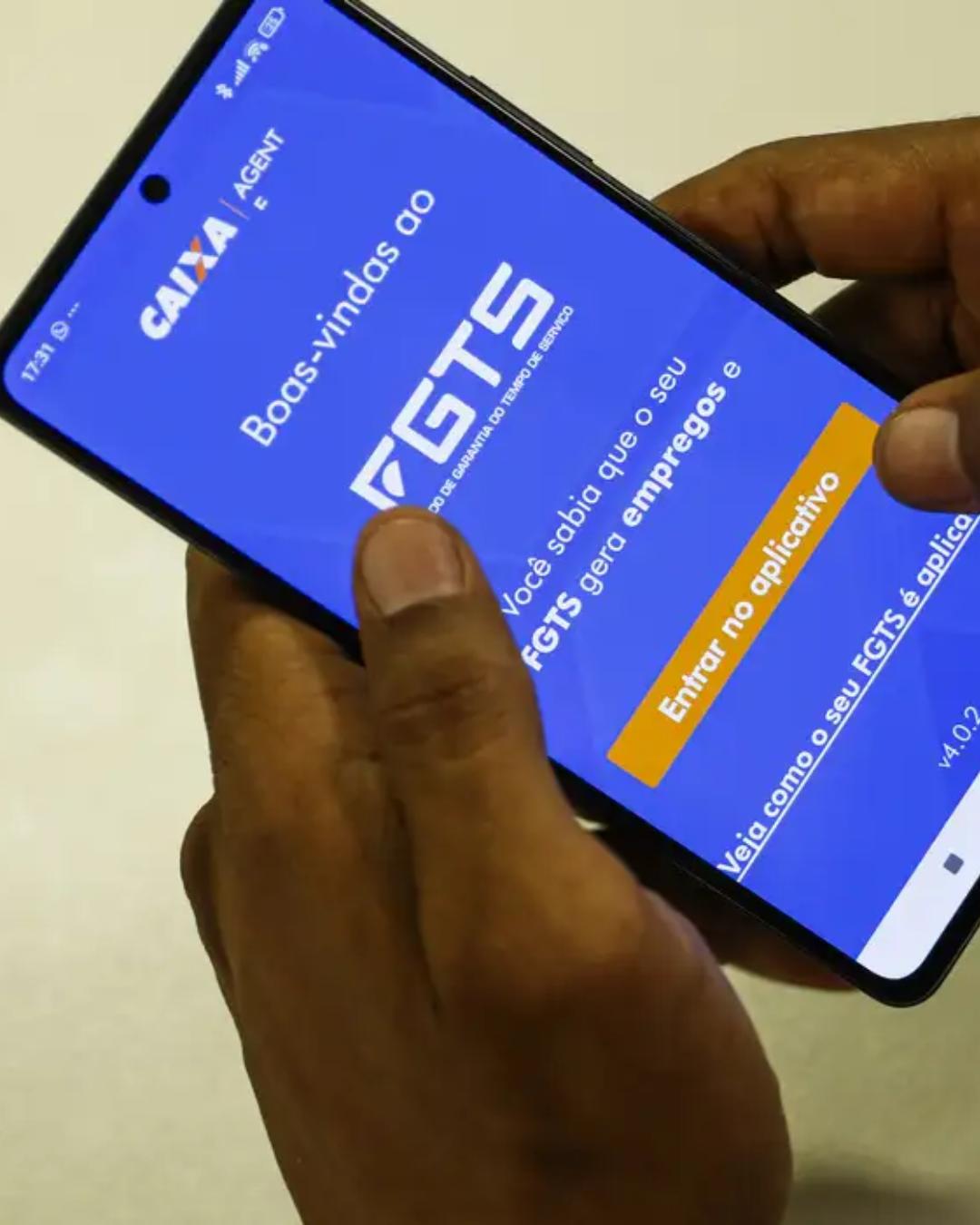 Trabalhadores podem usar FGTS para renegociar dívidas com bancos pelo Novo Desenrola Brasil