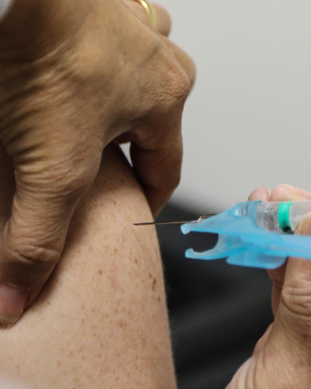 Vacinação contra a gripe será ampliada para toda a população no Paraná a partir de 29 de junho
