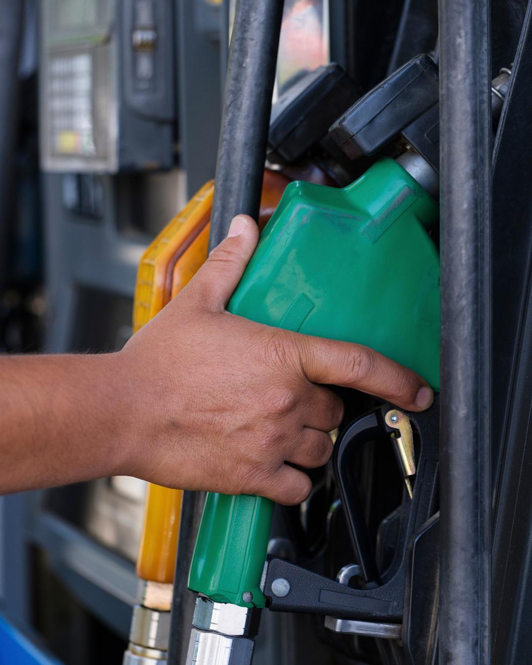 CNPE aprova aumento temporário do etanol na gasolina para 32% em todo o país