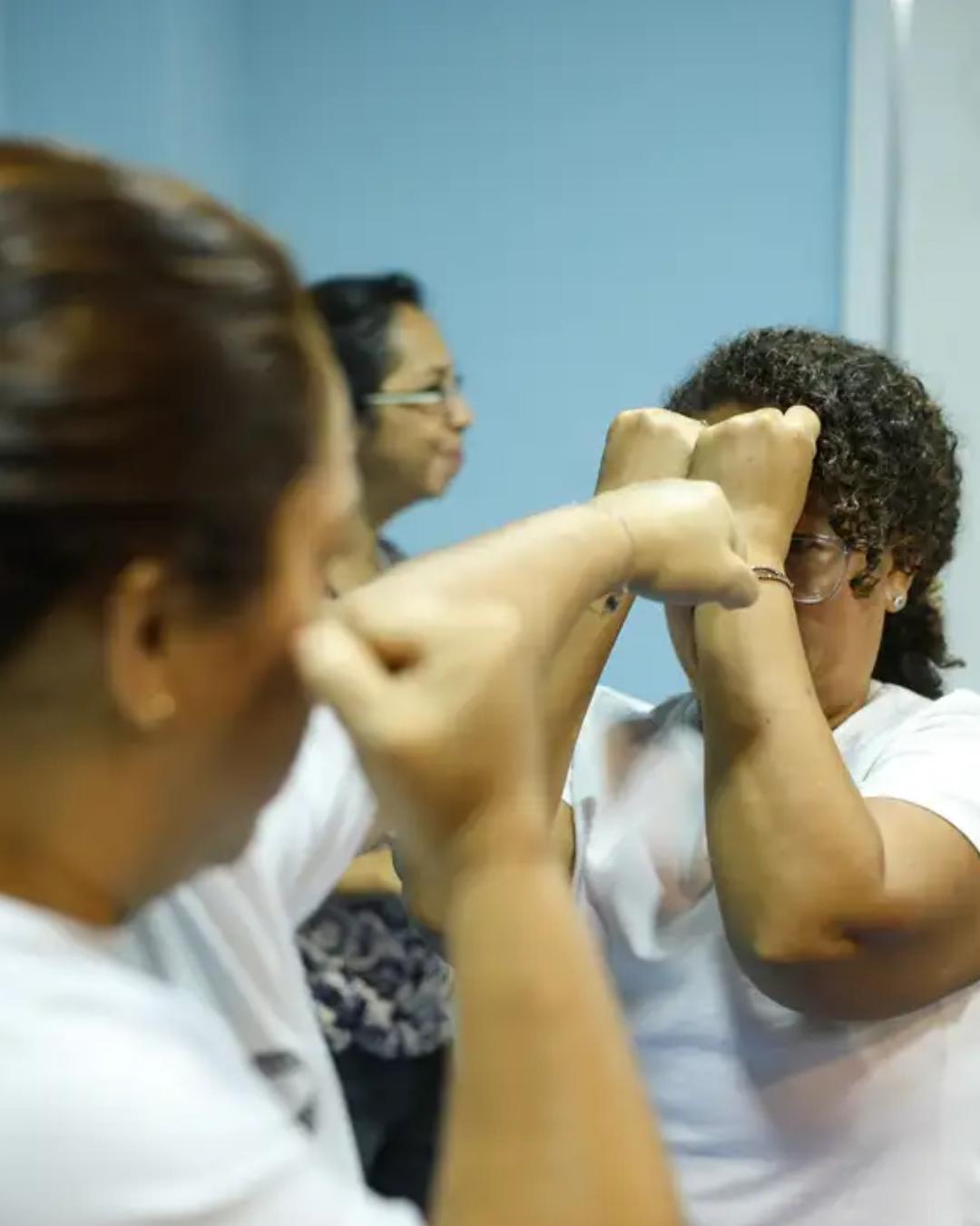 Senado aprova projeto que autoriza venda de spray de defesa pessoal para mulheres