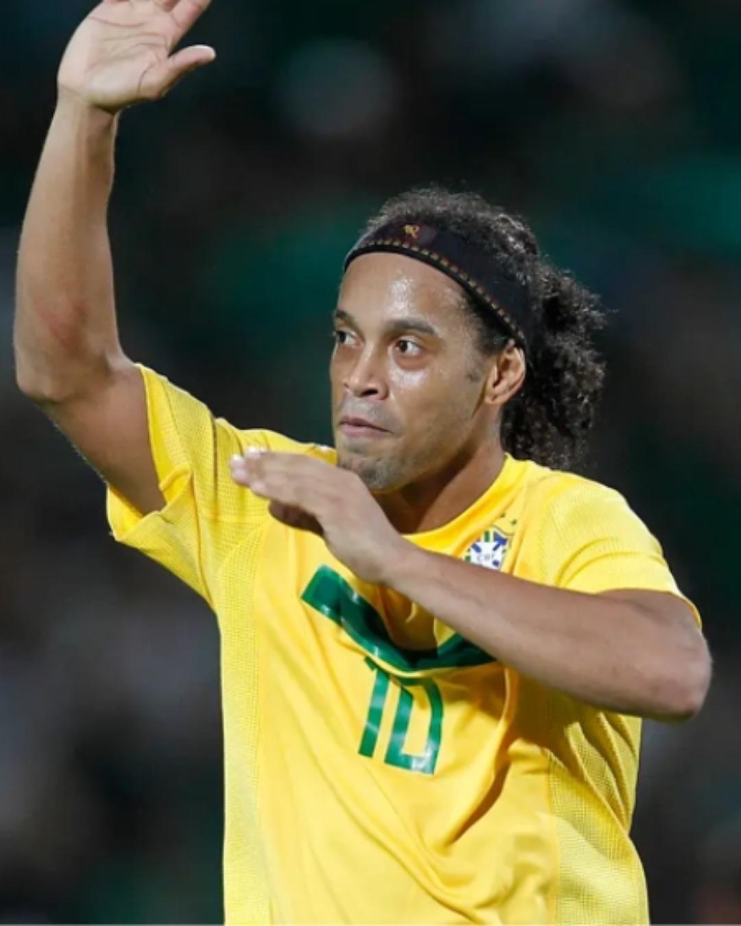 Ingressos para jogo beneficente com Ronaldinho Gaúcho começam a ser vendidos nesta quinta-feira