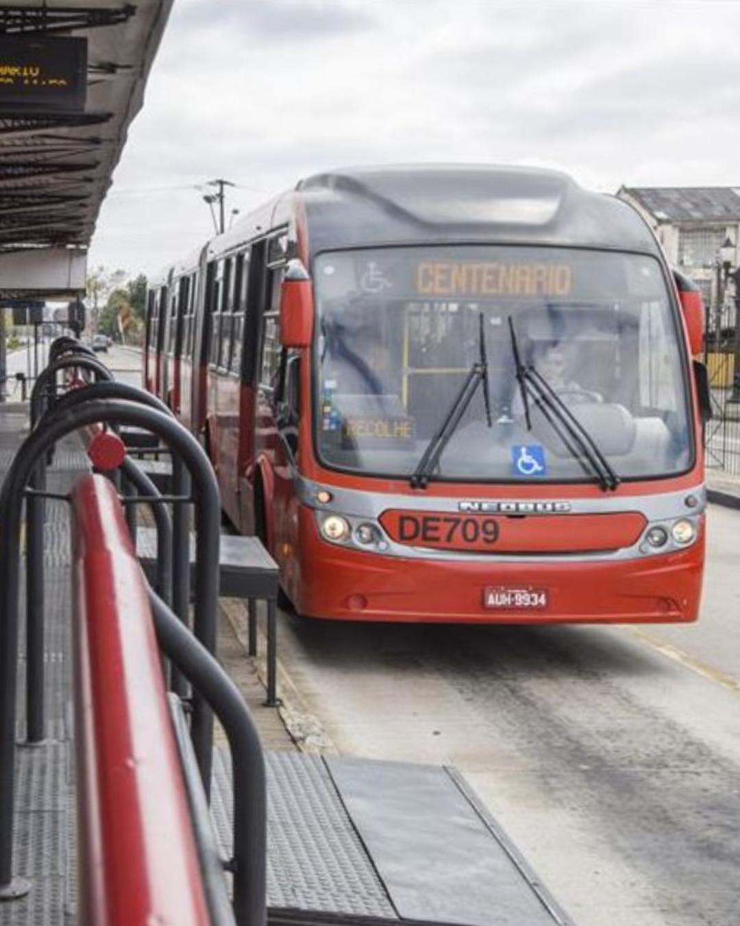 Nova concessão permitirá integração entre ônibus sem cobrança de segunda passagem em Curitiba