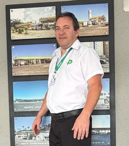 Leomar Vit dos Santos construiu trajetória dentro da Rede Pelanda e hoje é gerente do restaurante do Alpino 2