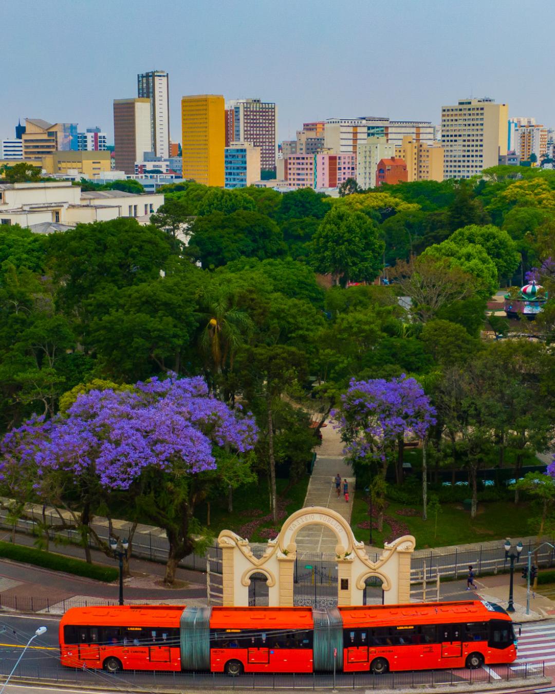 Curitiba terá tempo estável com sol entre nuvens até sexta-feira, segundo Simepar