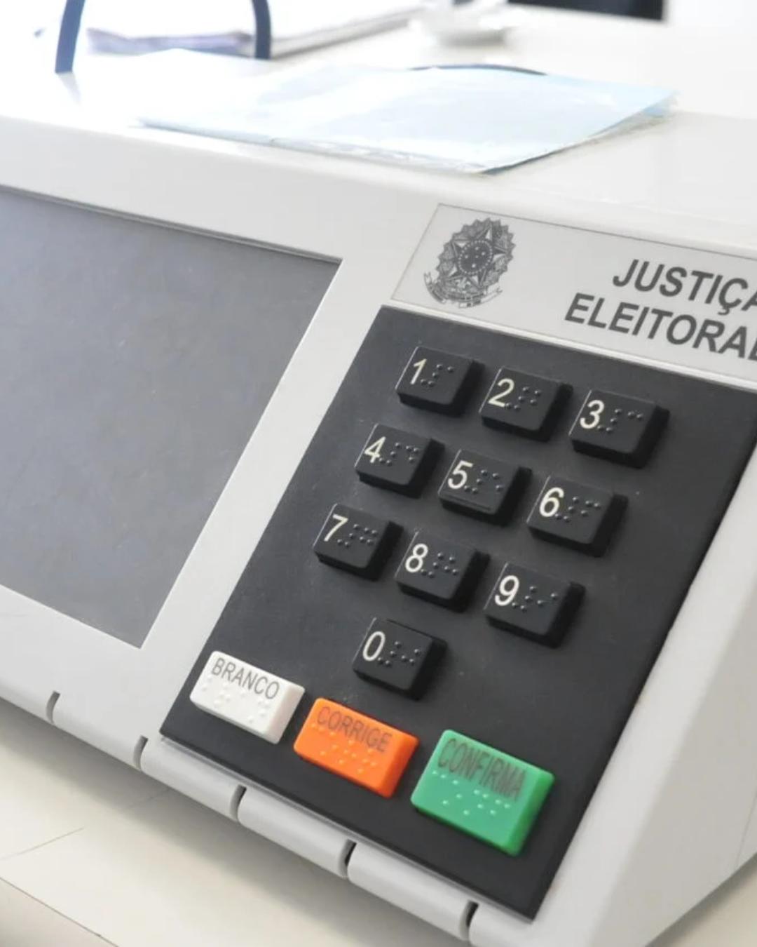 Eleitor terá que votar em seis cargos no dia 4 de outubro; confira a sequência