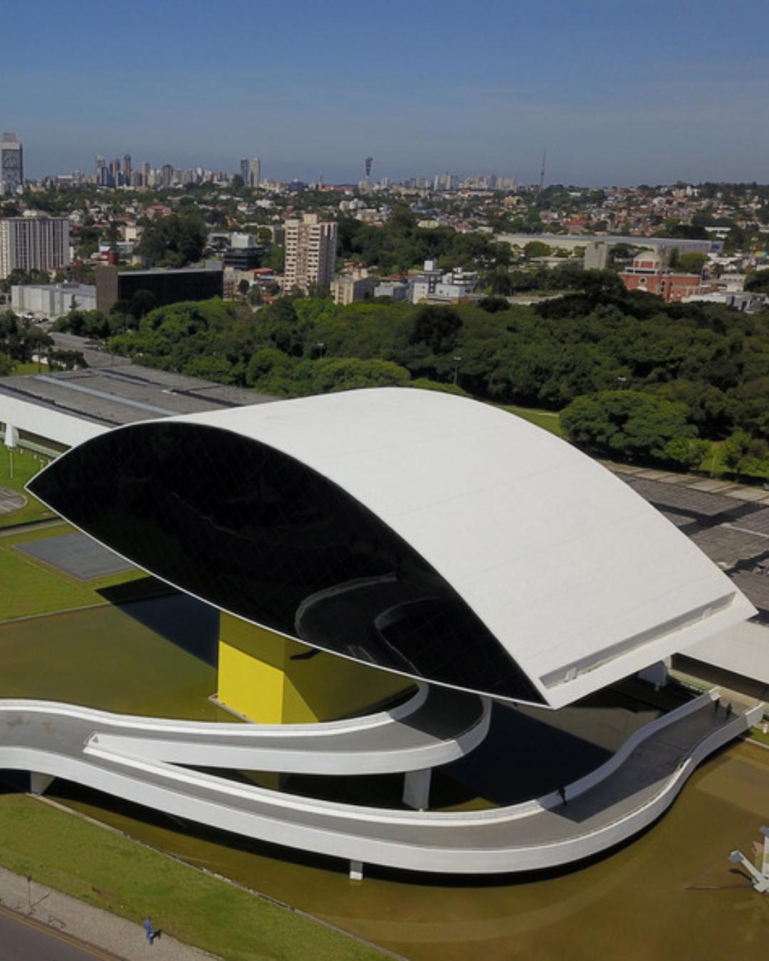 Feriado em Curitiba altera funcionamento de serviços entre 5 e 8 de setembro