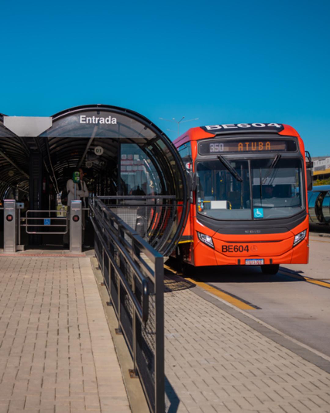 Linha de ônibus entre Curitiba e Colombo será ampliada com novos articulados