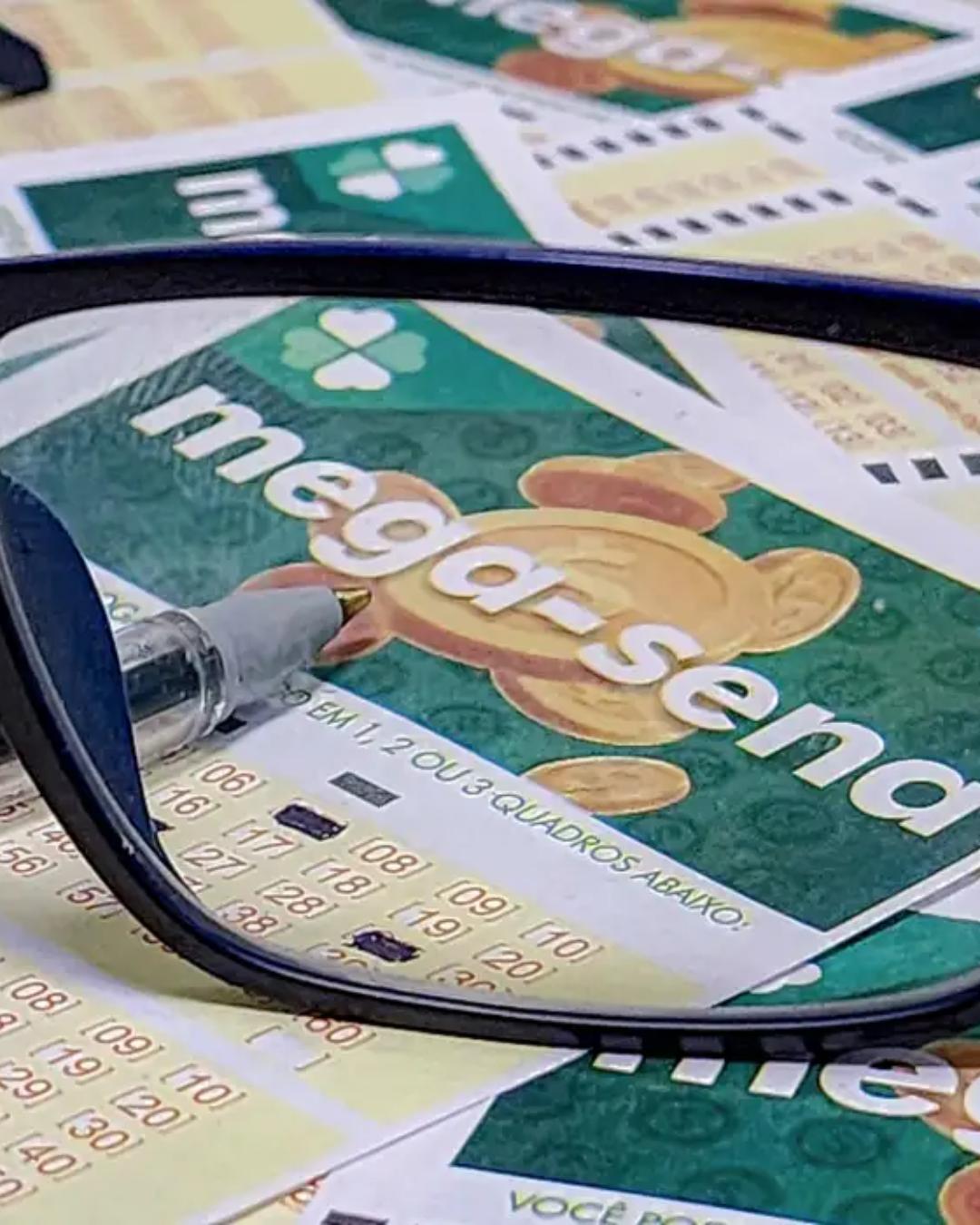 Mega-Sena acumula e sorteia prêmio de R$ 52 milhões nesta terça-feira (29)