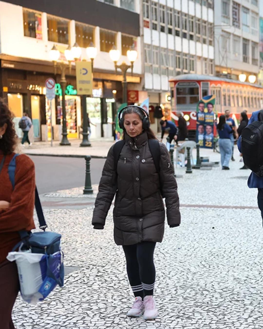 Previsão no Paraná aponta frio e risco de chuva forte até início da próxima semana