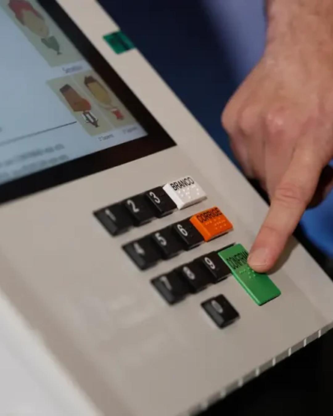 Saiba em que ordem votar para os seis cargos nas Eleições 2026