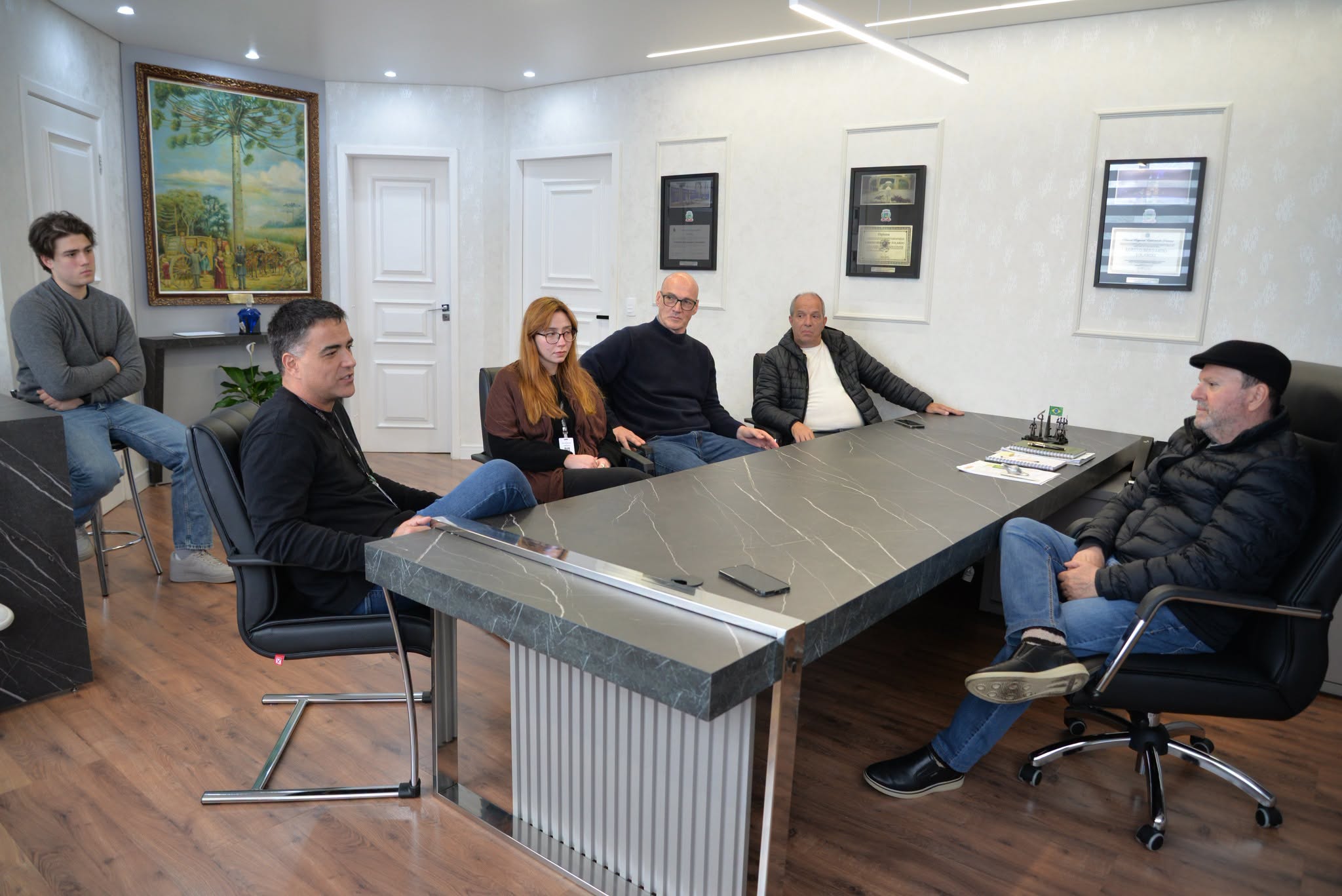 Representantes do Grupo Madero estiveram recentemente em reunião com o prefeito Loreno Tolardo para tratar da implantação do empreendimento