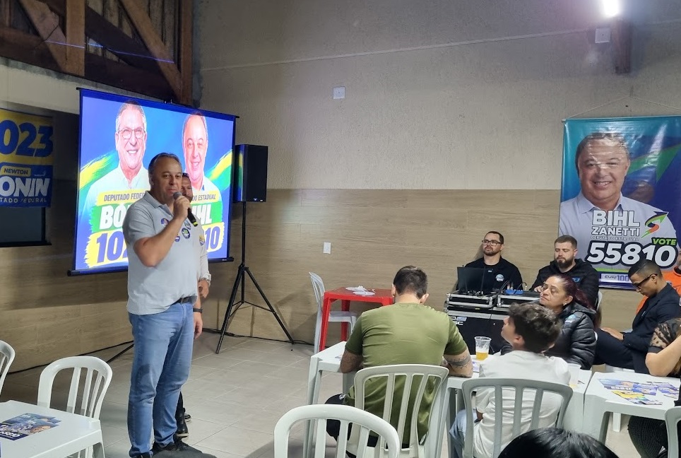 Bihl Zanetti fala a moradores e apresenta propostas para sua atuação na Assembleia Legislativa