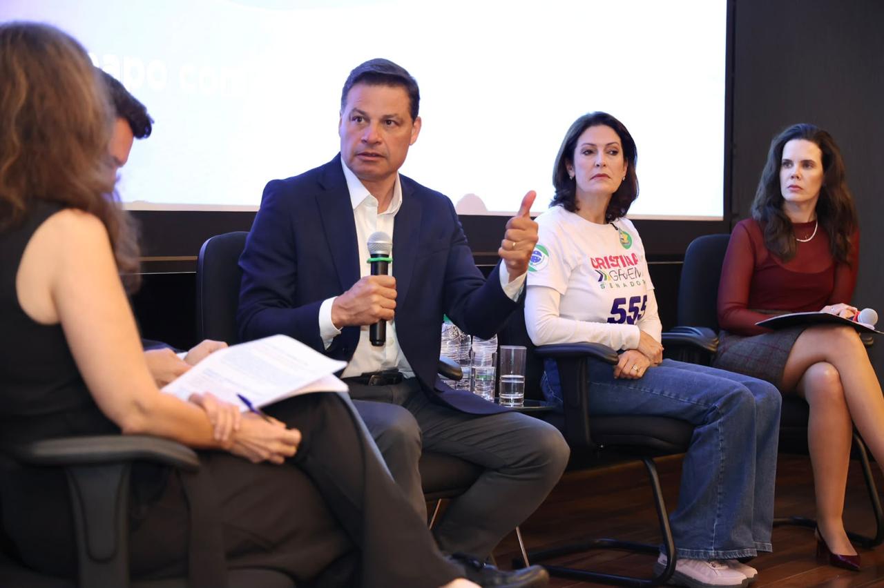 Candidatos ao Governo discutem Reforma Tributária e setor produtivo no SINDIMETAL-PR