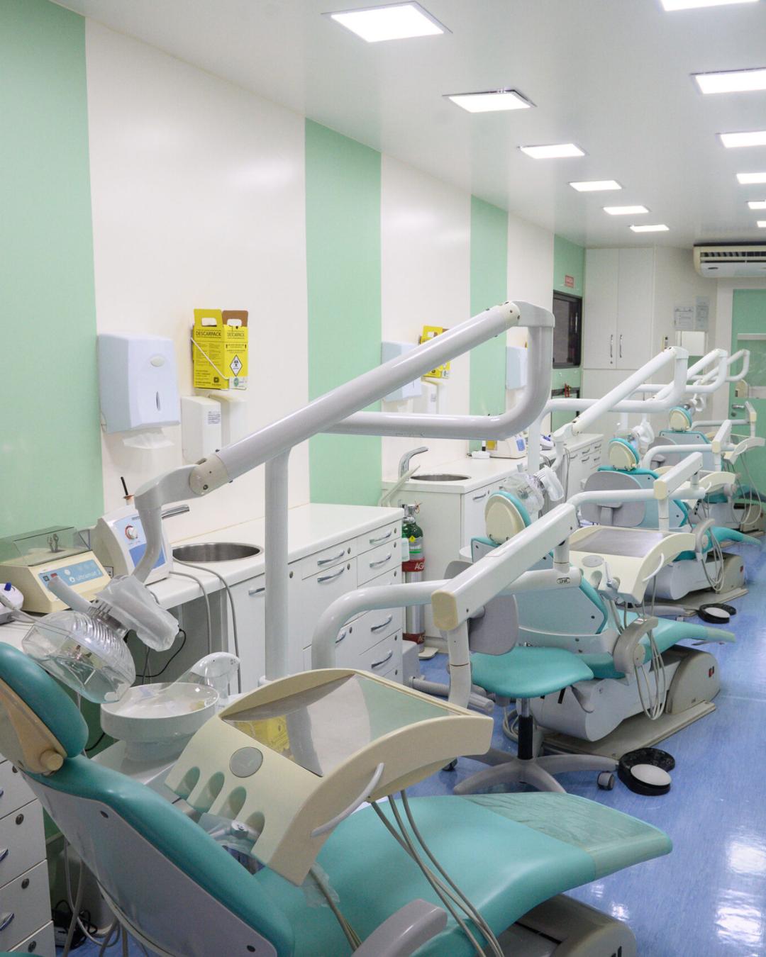 Carreta do OdontoSesc oferece consultas gratuitas em Fazenda Rio Grande
