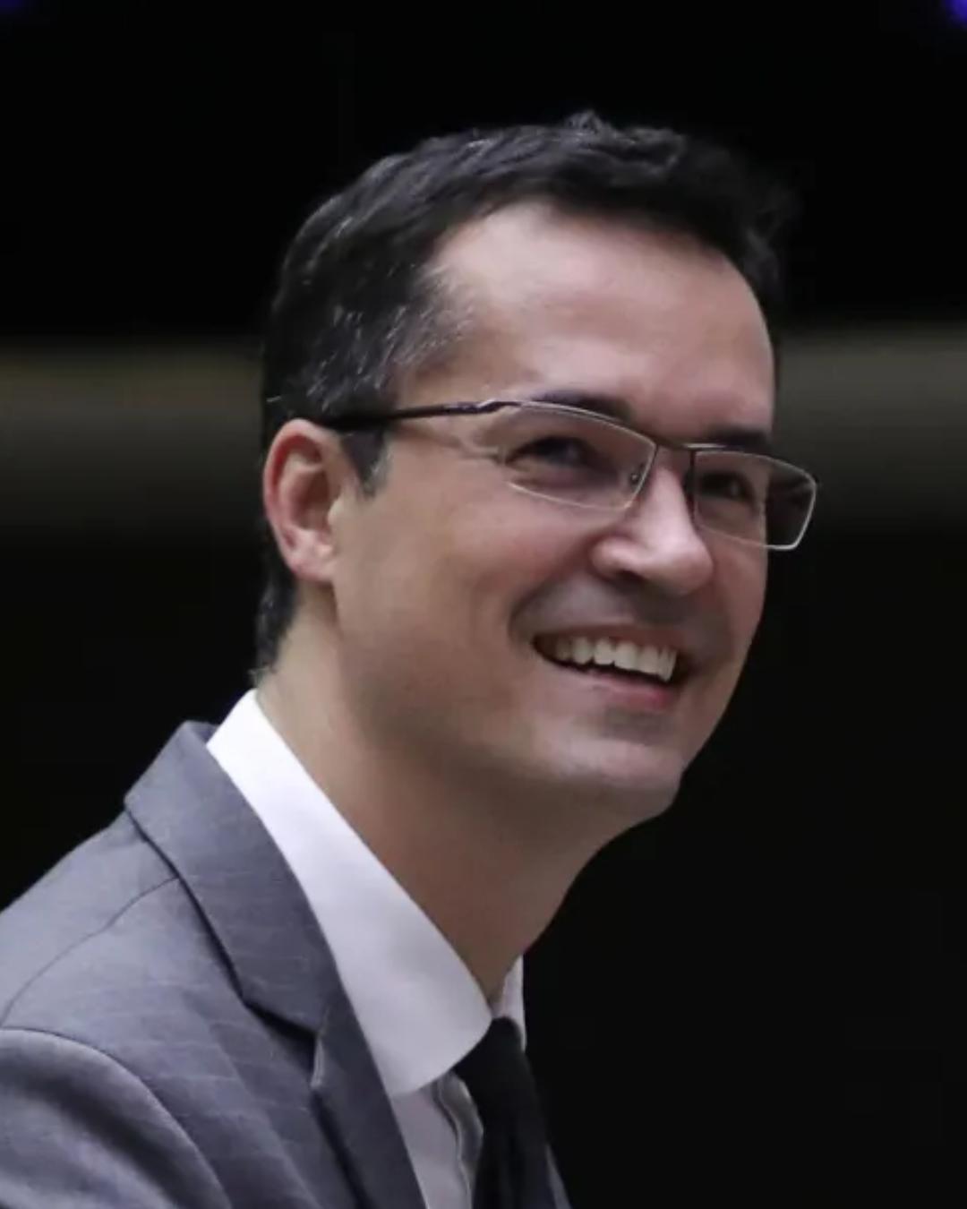 Presidente do TSE suspende decisão e candidatura de Deltan segue válida