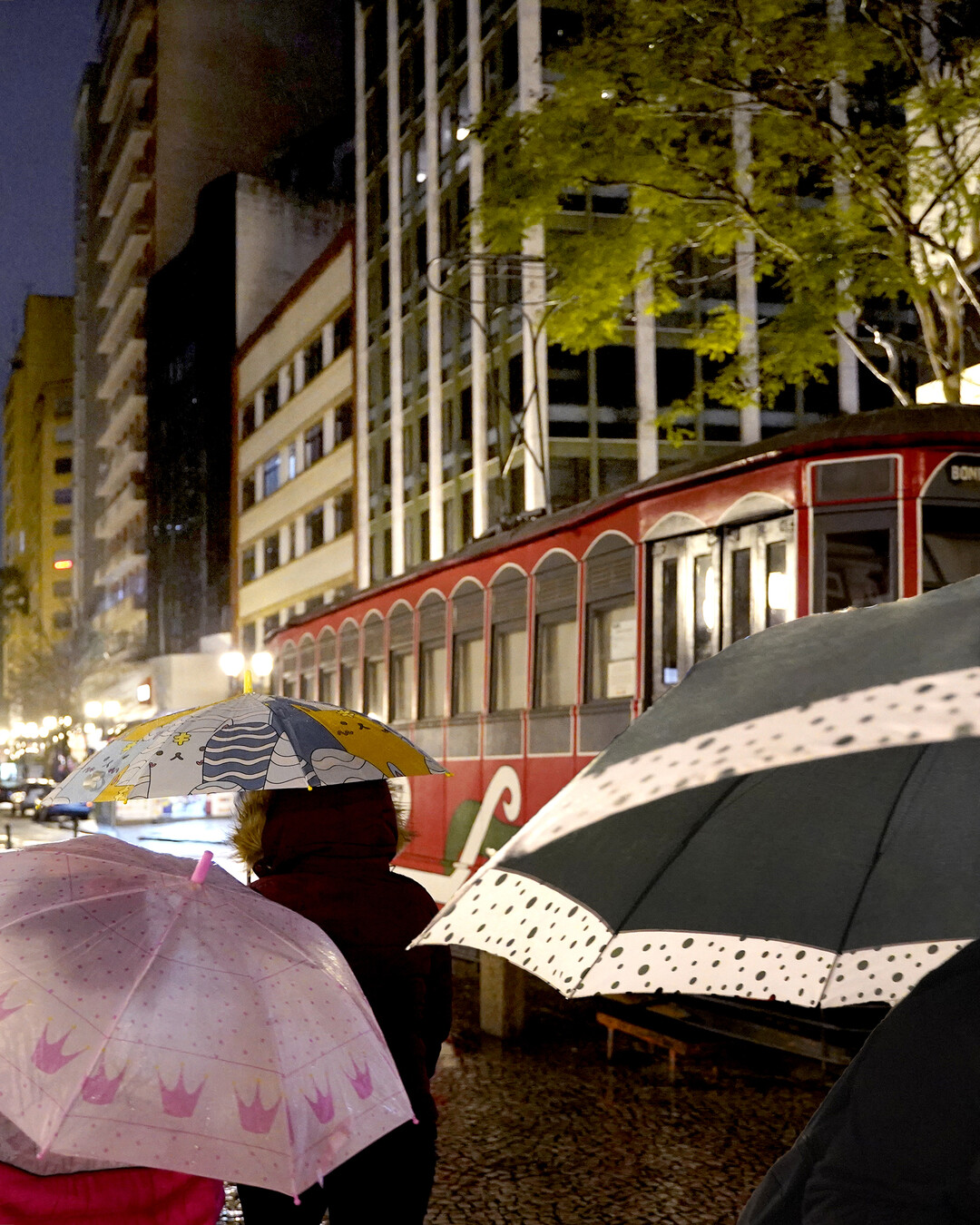 Previsão do tempo em Curitiba: chuva no sábado e no dia da eleição