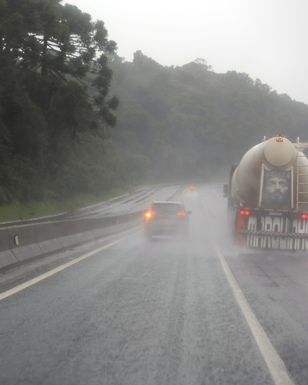 Rodovias do Paraná: PR-170, PR-364 e PR-281 seguem interditadas após chuva